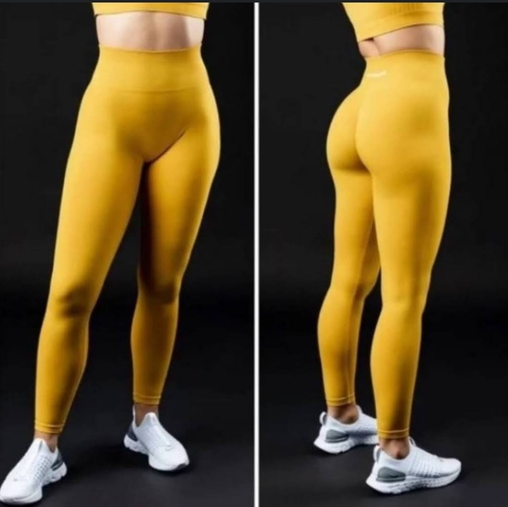 Alphalete Amplify Leggings